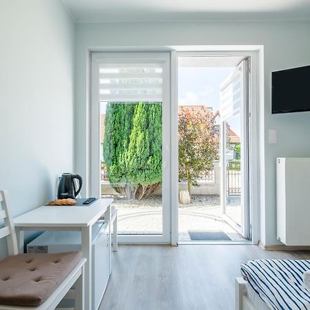 Bedroom Leba Exteriér fotografie