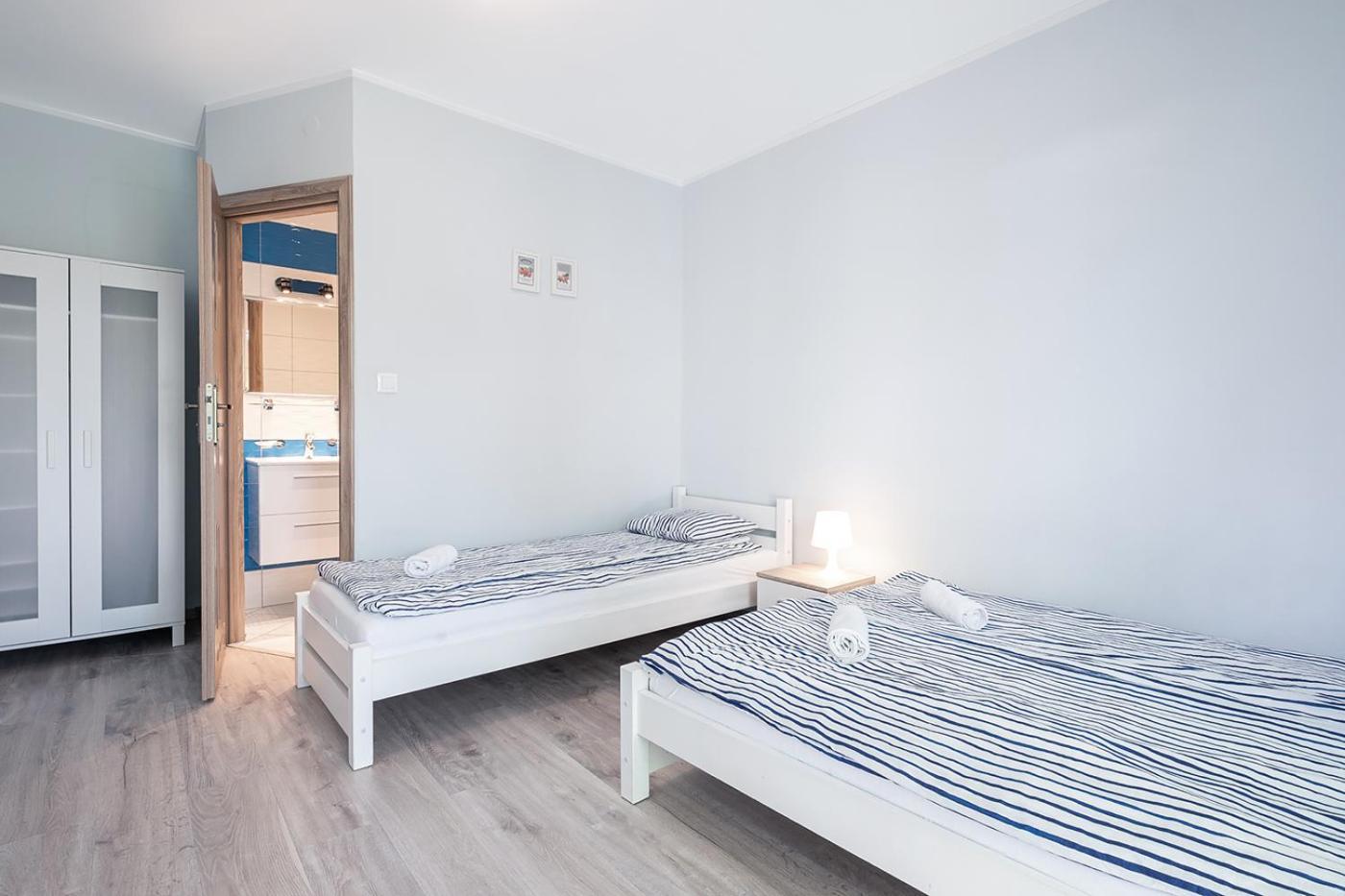 Bedroom Leba Exteriér fotografie