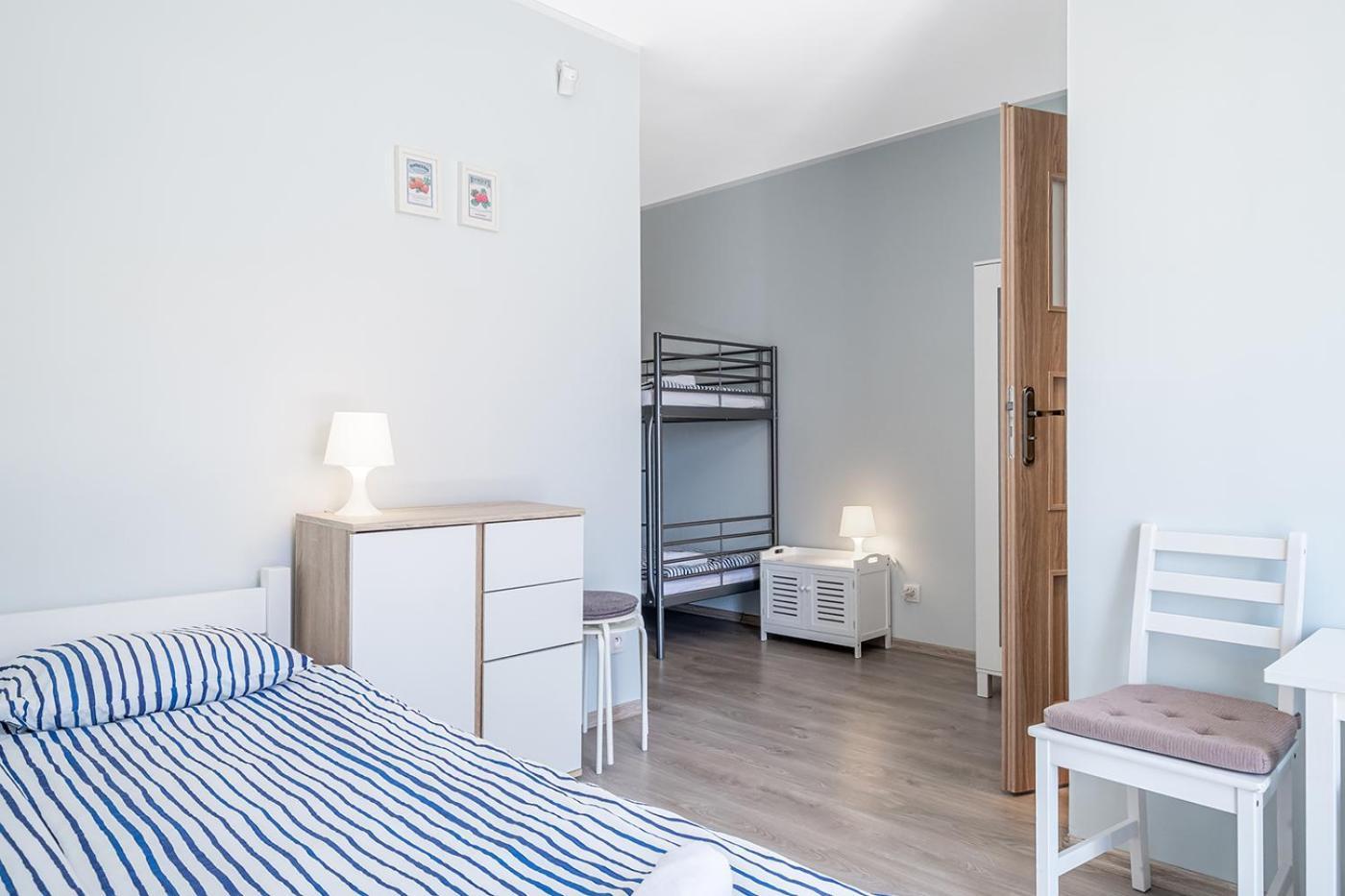 Bedroom Leba Exteriér fotografie